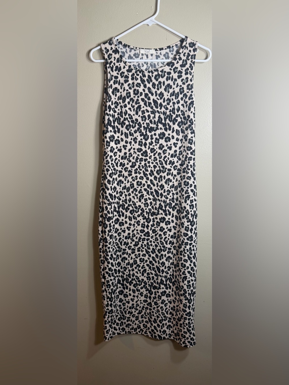 Easel Los Angeles Leopard Print Rib Knit Midi Dress Medium